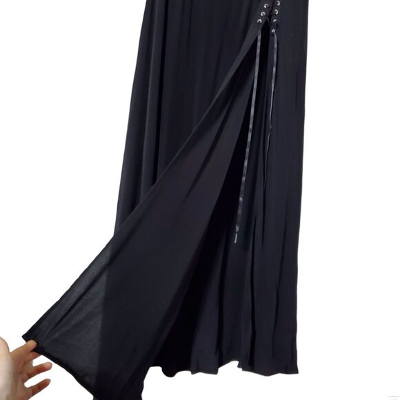 Dolls Kill Widow Gothic Maxi Skirt Size 1X Plus Gauzy Lace Up High Slit Womens - Picture 4 of 11